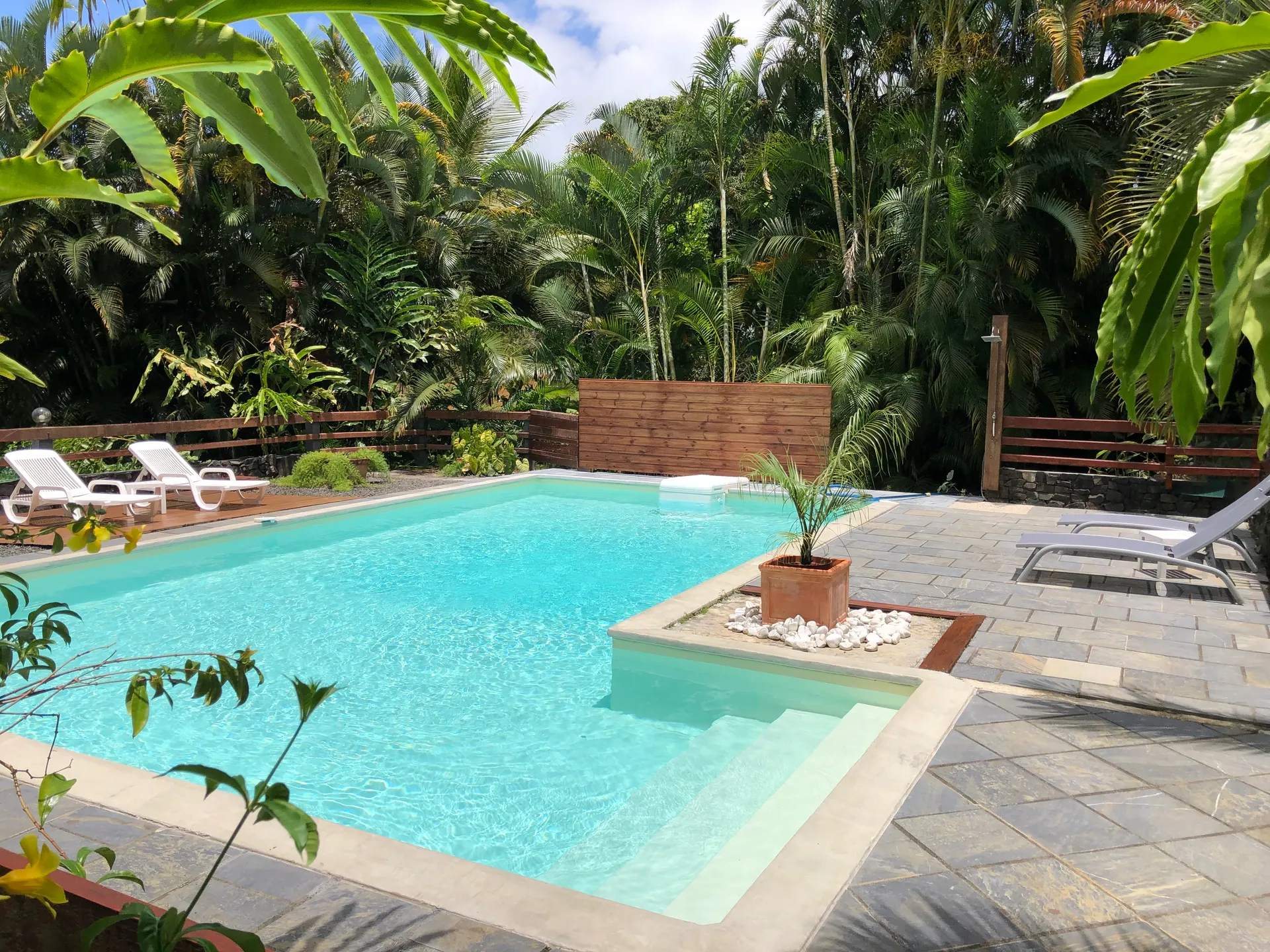 Piscine Douce Créole