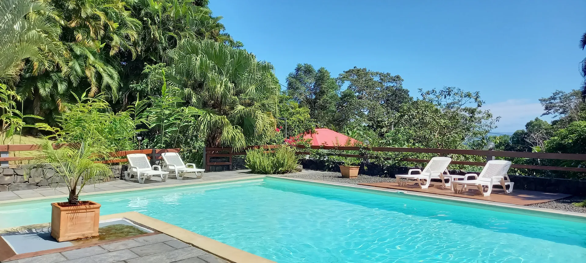 Piscine Douce Créole